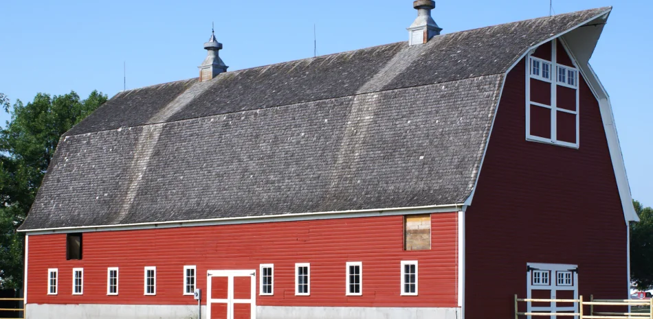 Pole Barn Installation